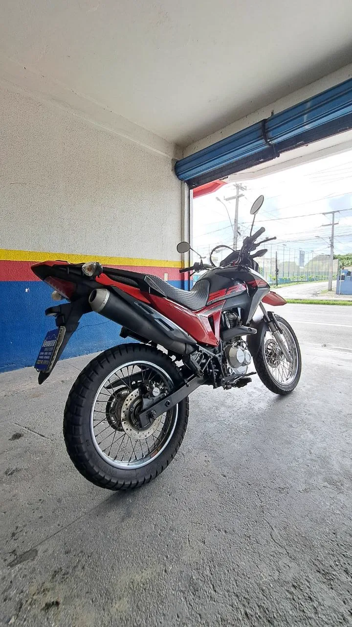 HONDA BROS 160 ESDD TRASEIRA DIREITA